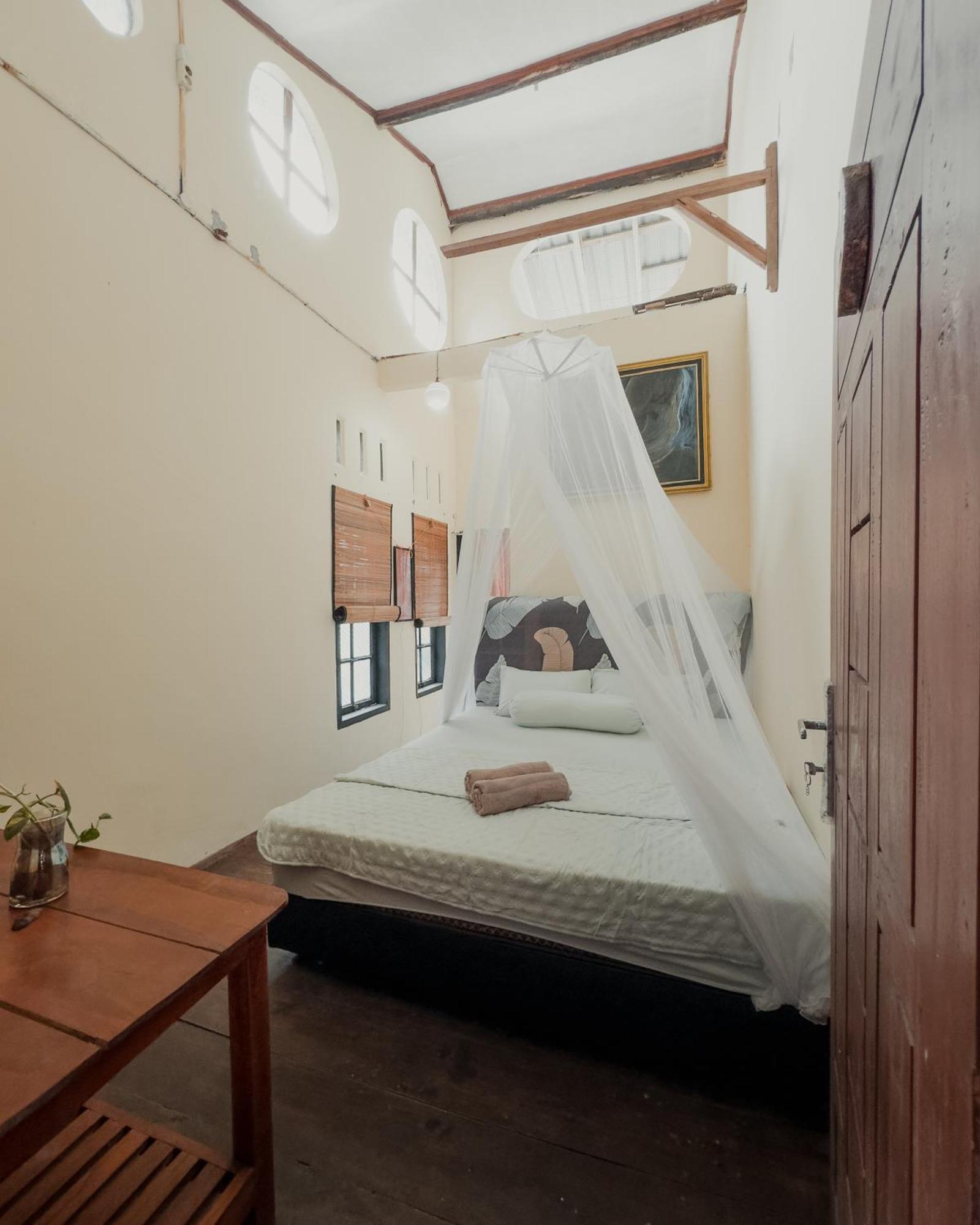 Hotel Charlys Little House à Bukit Lawang Extérieur photo